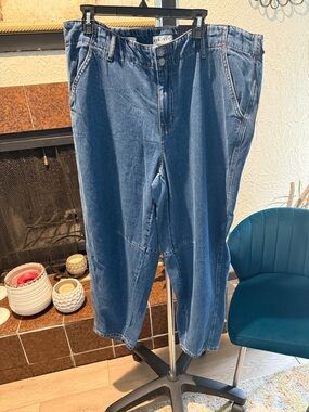 Ava & Viv High-Rise Relaxed Fit Blue Denim Jeans